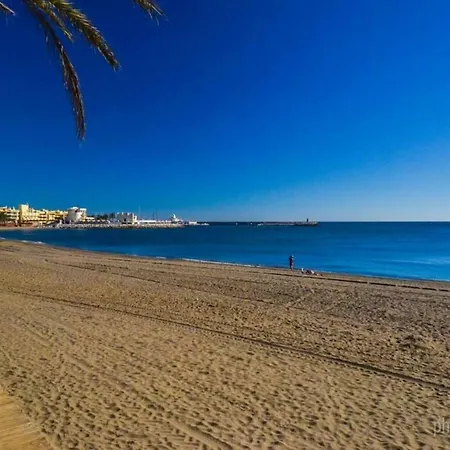 325 Agata - Piscina Y Playa -canales De Tv Internacionales *